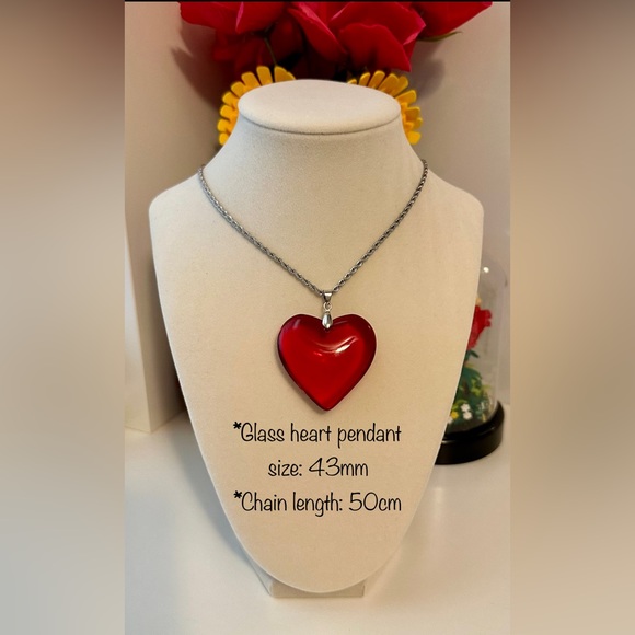 Big Red Crystal Glass Heart Charm Pendant Choker Necklace  Chunky Heart … - Picture 9 of 14